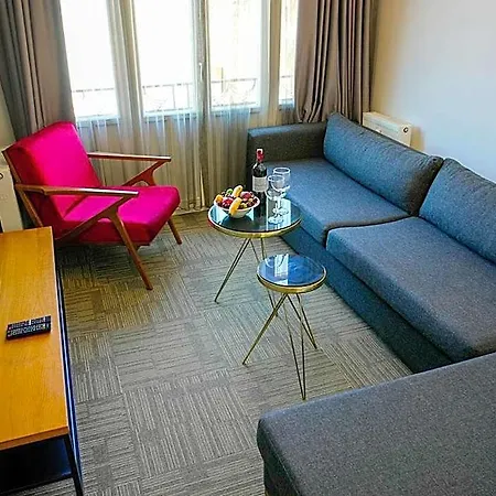Cihangir Residences 4*